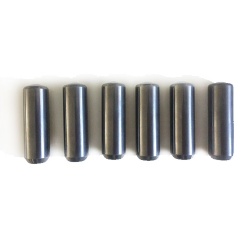 Tungsten carbide nail stud for roller